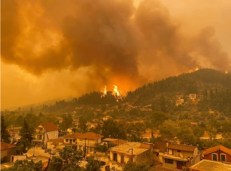 Κ. Αργυρός: Οι φωτιές και οι πυρκαγιές δεν σβήνουν με τά γκλοπς. Έκαψαν την Ελλάδα με 2 μποφόρ.